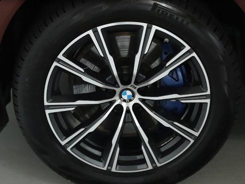 Used 2024 BMW X6 M60i w/ Dynamic Handling Package AWD/4WD image 38