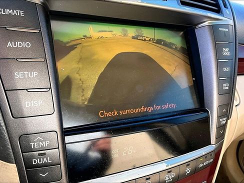 Used 2012 Lexus LS 460 image 31