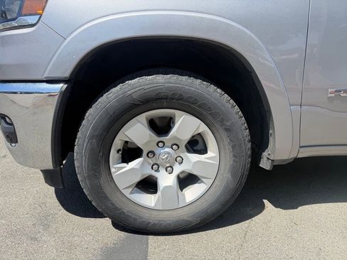 Used 2025 RAM 1500 Big Horn AWD/4WD image 7