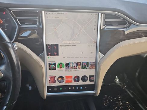 Used 2016 Tesla Model X 90D image 15