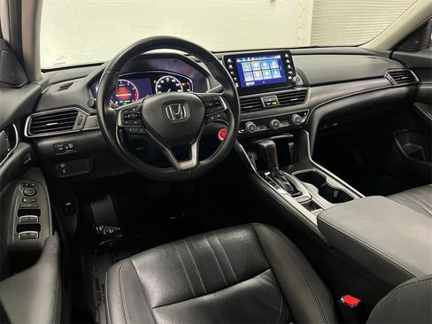 Used 2020 Honda Accord EX-L image 9