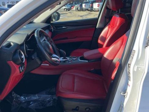 Used 2021 Alfa Romeo Stelvio Ti w/ Nero Edizione image 2