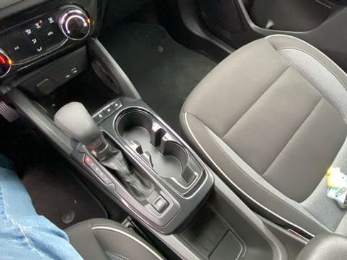 Used 2025 Chevrolet TrailBlazer LT image 30