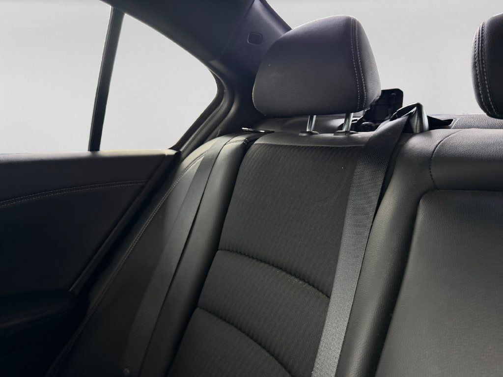 Used 2016 Honda Accord Sport image 19