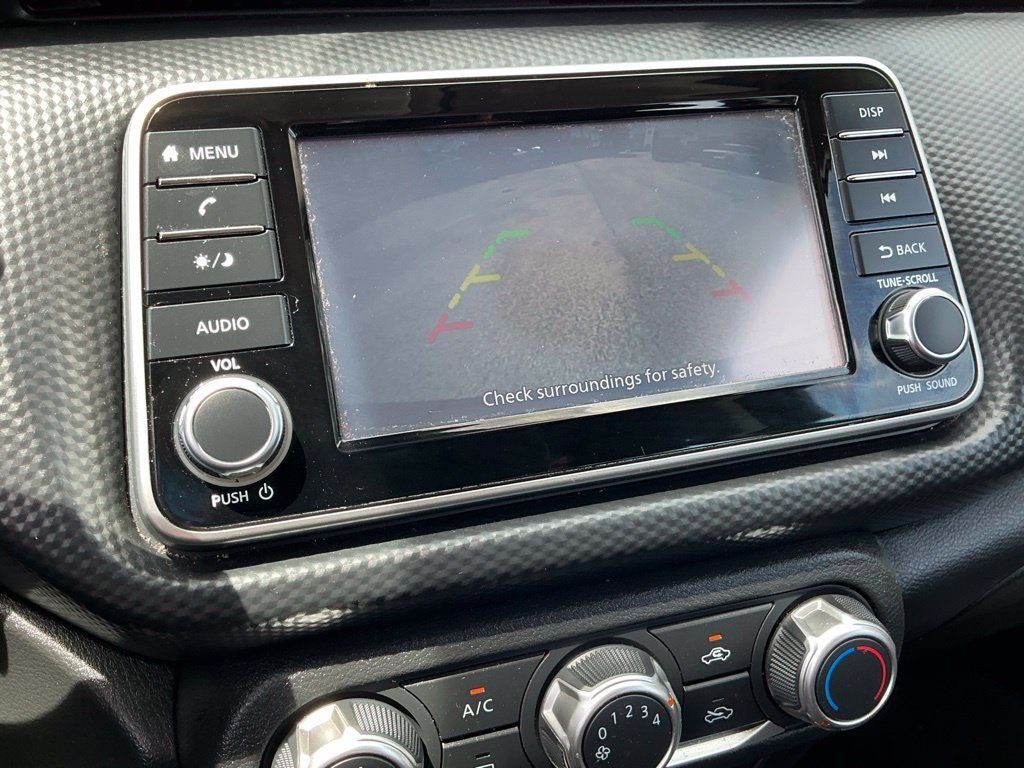 Used 2023 Nissan Kicks S FWD image 31
