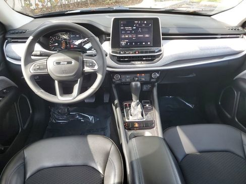 Used 2022 Jeep Compass Latitude image 17