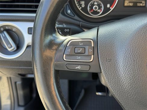 Used 2012 Volkswagen Passat 2.5 SE image 21