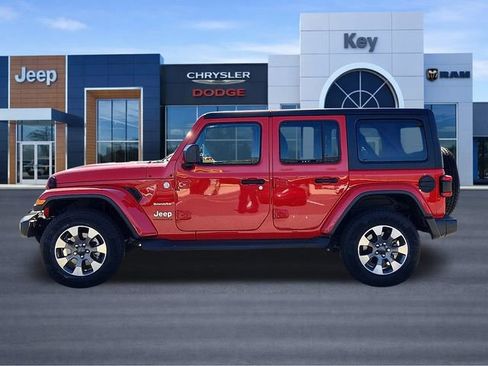 Used 2023 Jeep Wrangler Sahara w/ Dual Top Group image 5