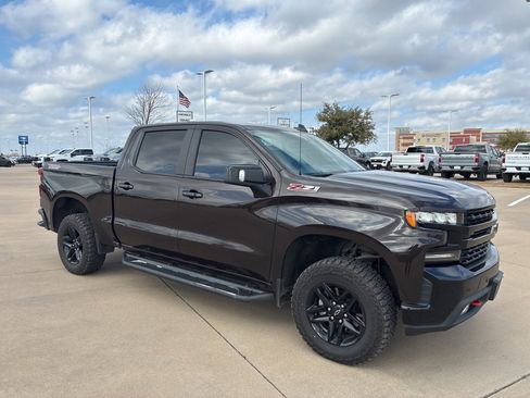 Certified 2020 Chevrolet Silverado 1500 LT Trail Boss image 5