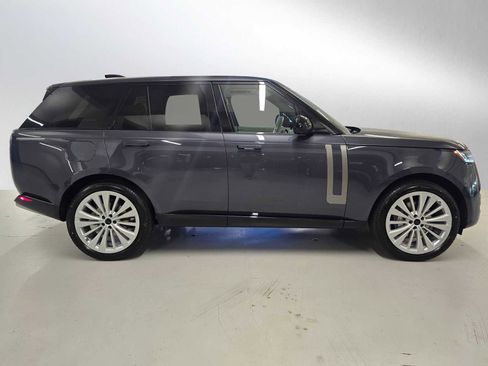 New 2026 Land Rover Range Rover SE AWD/4WD image 6