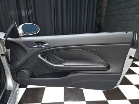Used 2002 BMW M3 Convertible RWD image 99