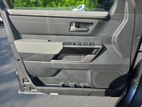 New 2026 Toyota Tundra Limited AWD/4WD image 22