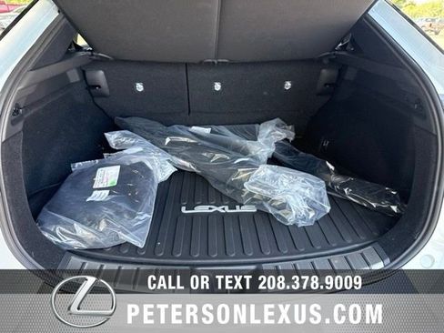 New 2026 Lexus RZ 350e 2WD image 18