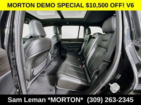 New 2025 Jeep Grand Cherokee Limited w/ Black Appearance Package AWD/4WD image 25