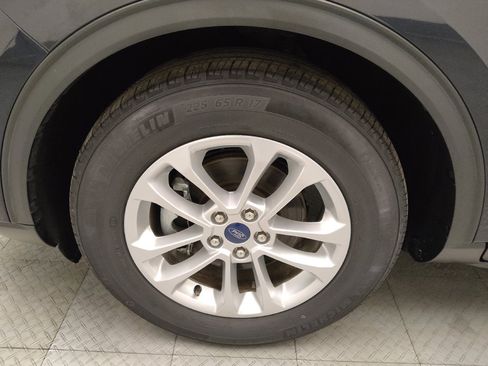 Used 2021 Ford Escape SE image 31