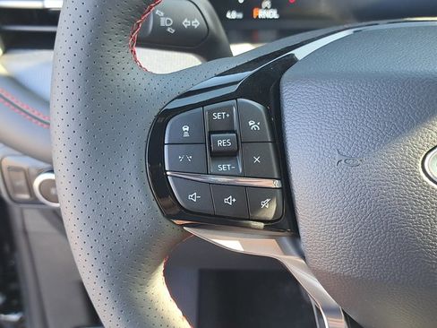 New 2026 Ford Explorer ST-Line w/ ST-Line Street Pack image 26