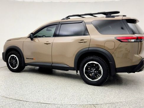 Used 2024 Nissan Pathfinder Rock Creek image 7