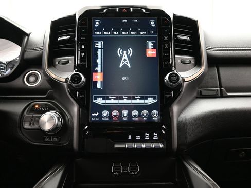 Used 2020 RAM 1500 Rebel w/ Rebel Level 2 Equipment Group AWD/4WD image 17