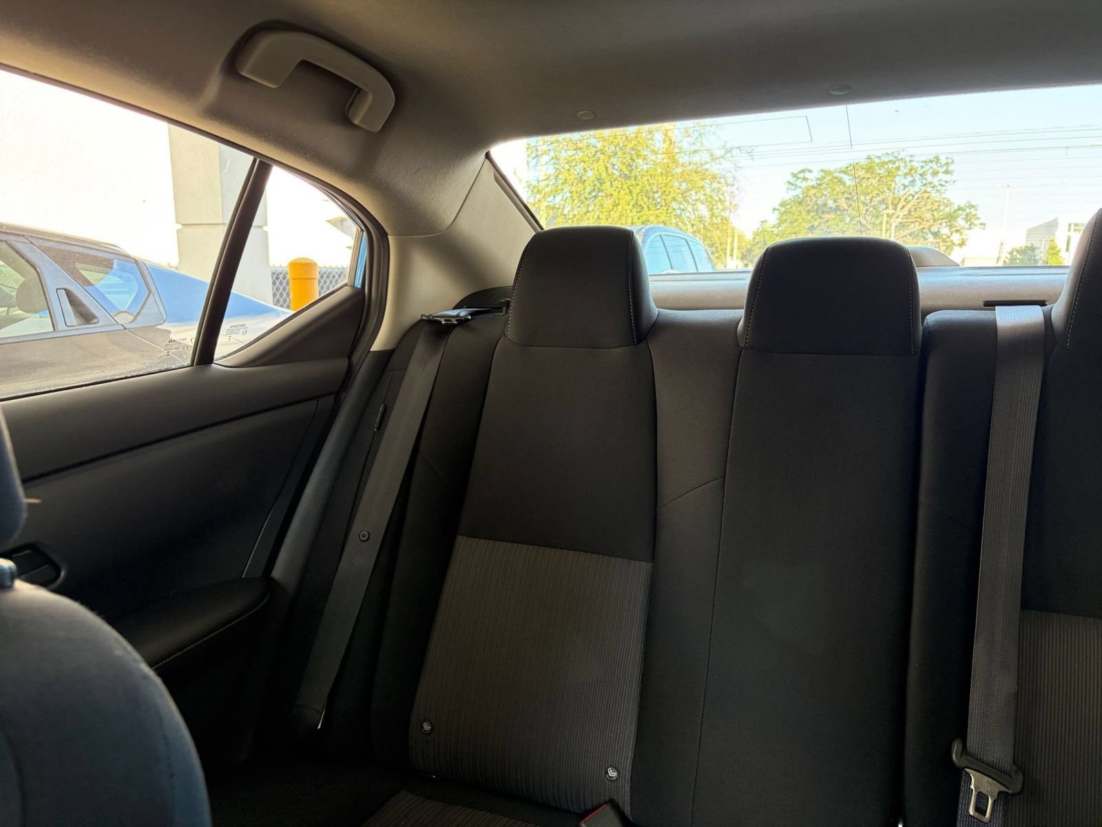 Used 2025 Nissan Sentra SV FWD image 38