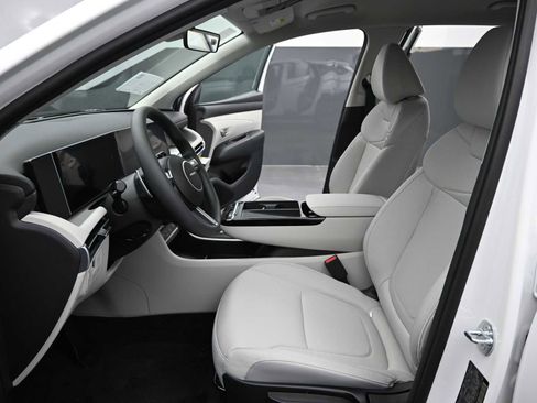 New 2026 Hyundai Tucson Blue SE image 14