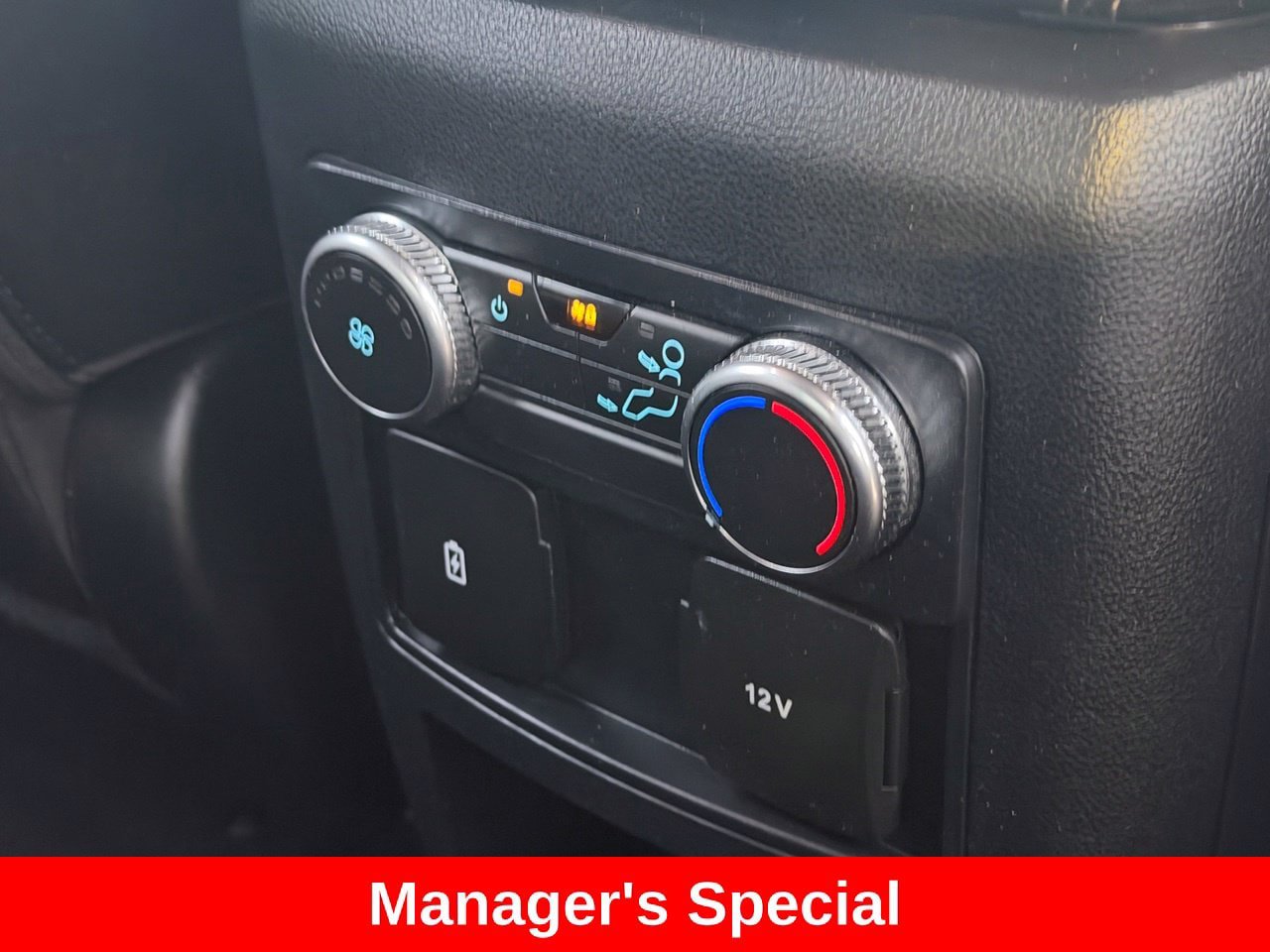 Used 2021 Ford Explorer XLT w/ Equipment Group 202A RWD image 38