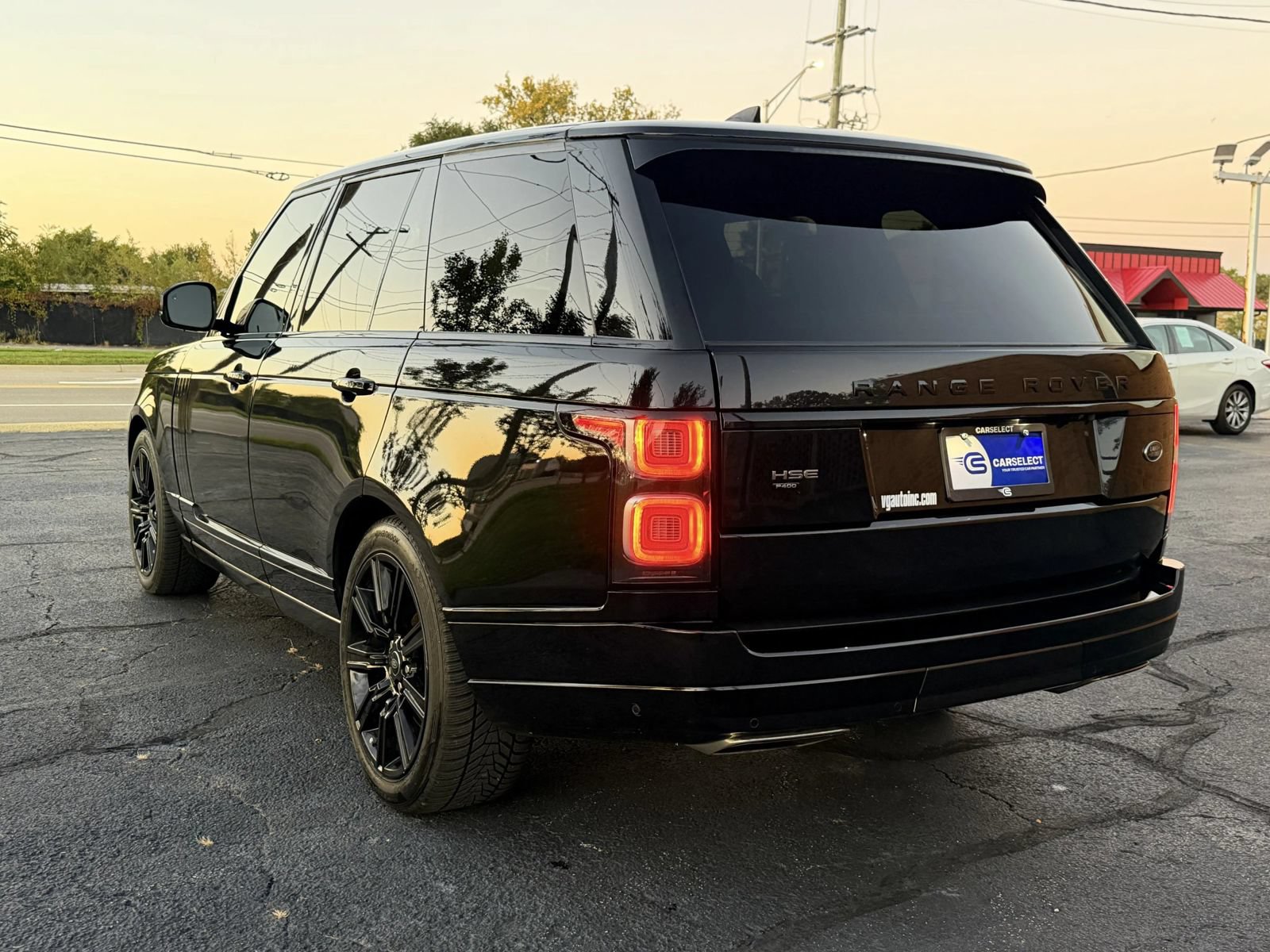 Used 2021 Land Rover Range Rover Westminster Edition AWD/4WD image 4