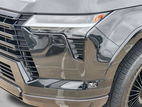 Used 2024 Lexus GX 550 w/ Accessory Package (Z1) AWD/4WD image 39