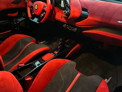 Used 2019 Ferrari 488 Pista Coupe image 16