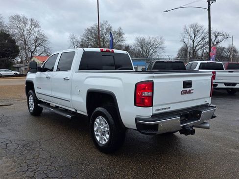 Used 2018 GMC Sierra 2500 SLT w/ Duramax Plus Package image 4