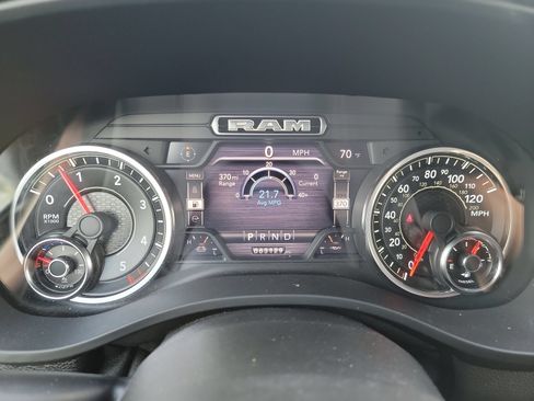 Used 2021 RAM 1500 Laramie w/ Sport Appearance Package AWD/4WD image 18
