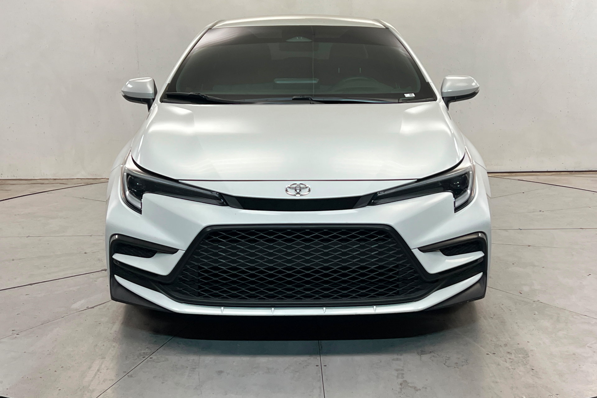 Used 2024 Toyota Corolla SE FWD image 9