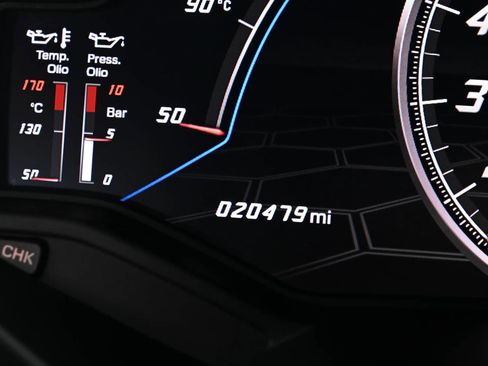 Used 2020 Lamborghini Huracan EVO AWD/4WD image 24