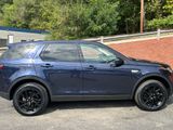 Used 2017 Land Rover Discovery Sport HSE image 6