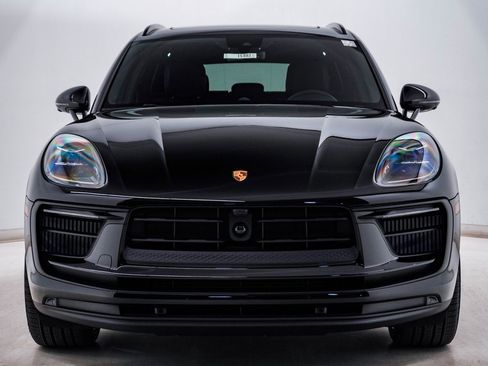 New 2026 Porsche Macan S image 6