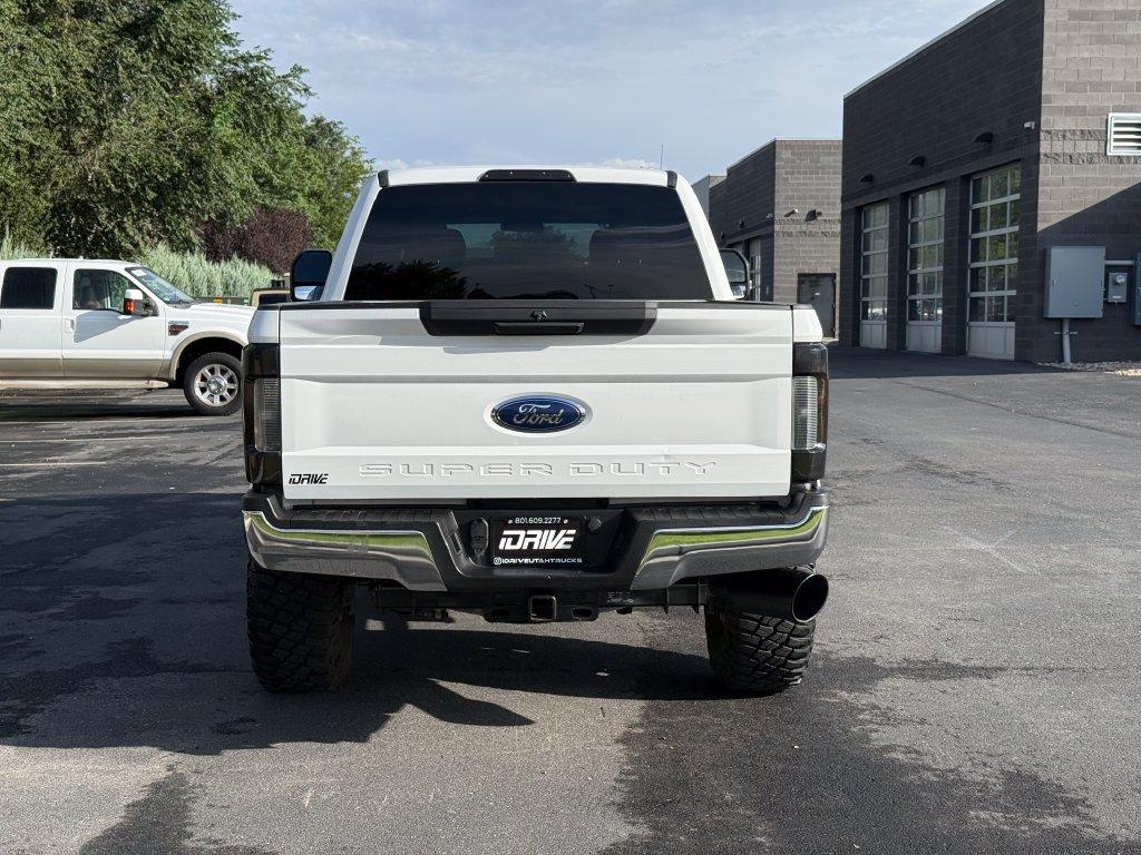 Used 2019 Ford F250 XLT w/ FX4 Off-Road Package AWD/4WD image 11