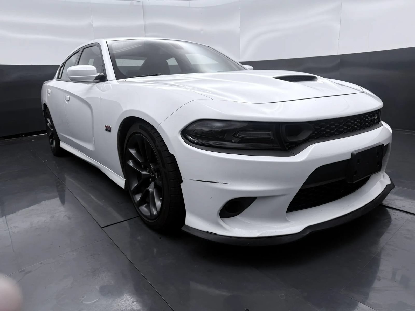 Used 2020 Dodge Charger Scat Pack RWD image 1