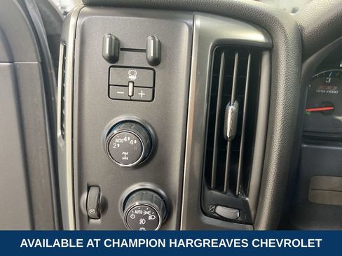 Used 2019 Chevrolet Silverado 1500 LT w/ All Star Edition AWD/4WD image 23