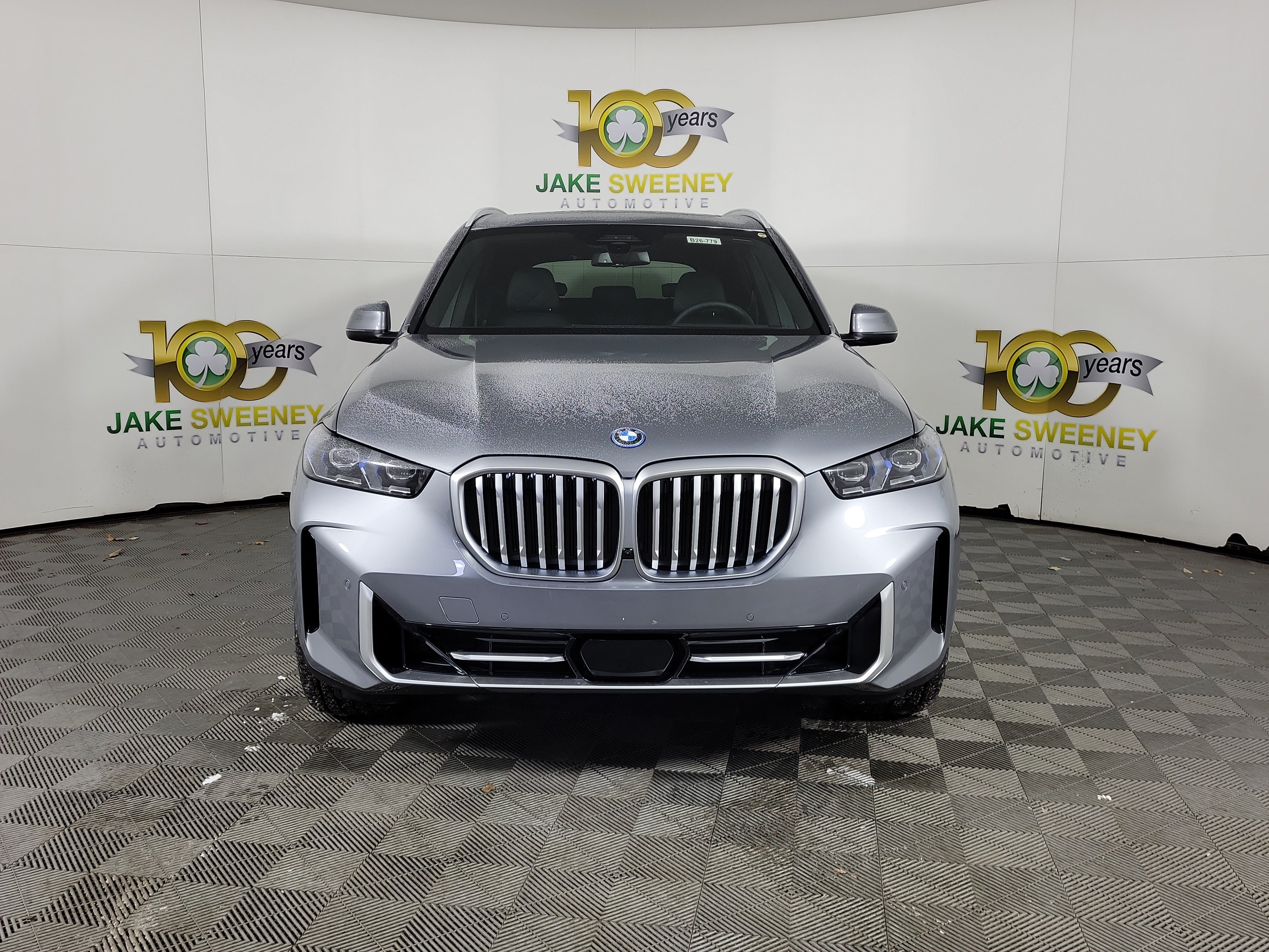 Certified 2026 BMW X5 xDrive50e AWD/4WD image 2