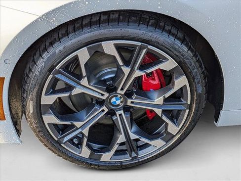 Used 2025 BMW 230i 230i w/ M Sport Package image 9