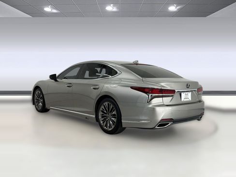 Used 2019 Lexus LS 500 w/ Interior Upgrade Package RWD image 3