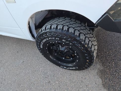 Used 2010 Dodge Ram 1500 Truck ST w/ PWR & Remote Entry Group image 12