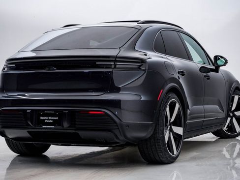 New 2025 Porsche Macan 4S Electric image 11