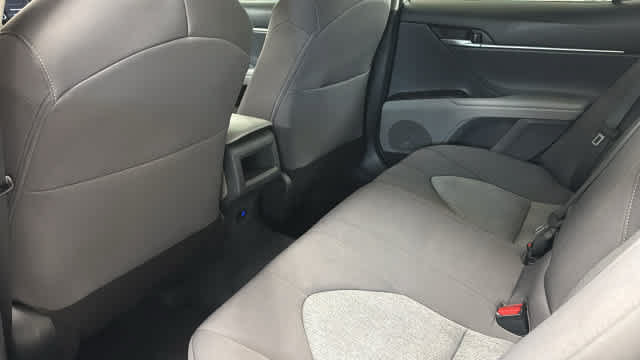 Used 2024 Toyota Camry LE w/ Convenience Package FWD image 28