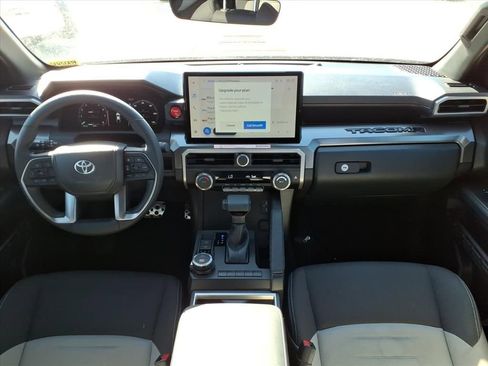 Certified 2025 Toyota Tacoma TRD Sport image 3