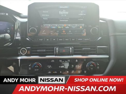 Used 2024 Nissan Pathfinder Platinum image 22