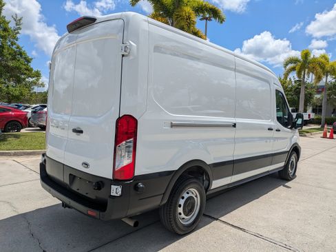 Used 2025 Ford Transit 250 148 Medium Roof w/ Load Area Protection Package RWD image 4