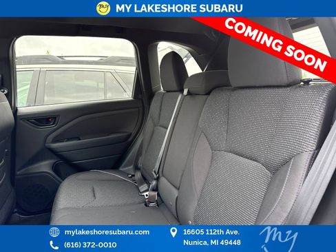 Used 2025 Subaru Forester Premium AWD/4WD image 11