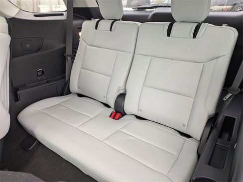 New 2026 Ford Explorer Platinum w/ LUX Leather Package image 32