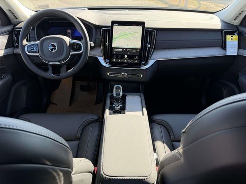 New 2026 Volvo XC90 B6 Ultra w/ Protection Package image 2