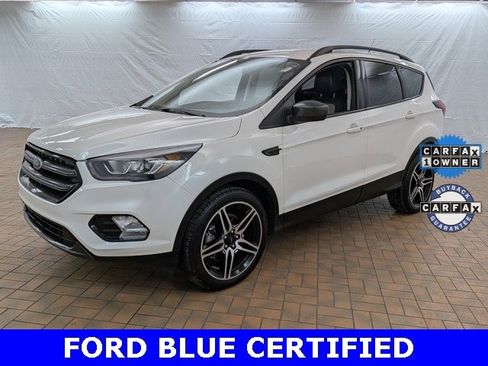Certified 2019 Ford Escape SEL image 3